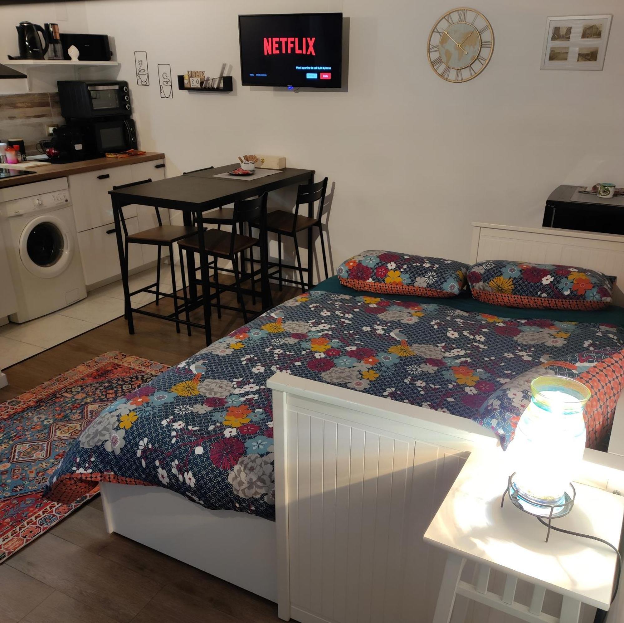 Liz Apartment Барі Екстер'єр фото